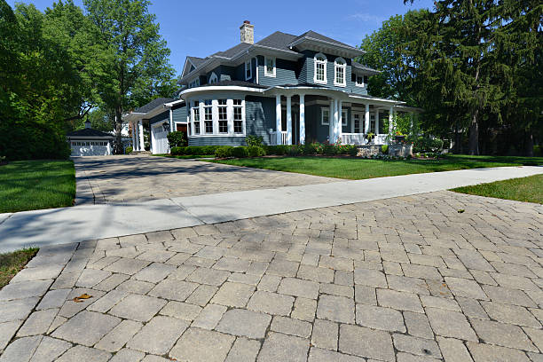 Best Professional Driveway Pavers  in South Wilton, CT